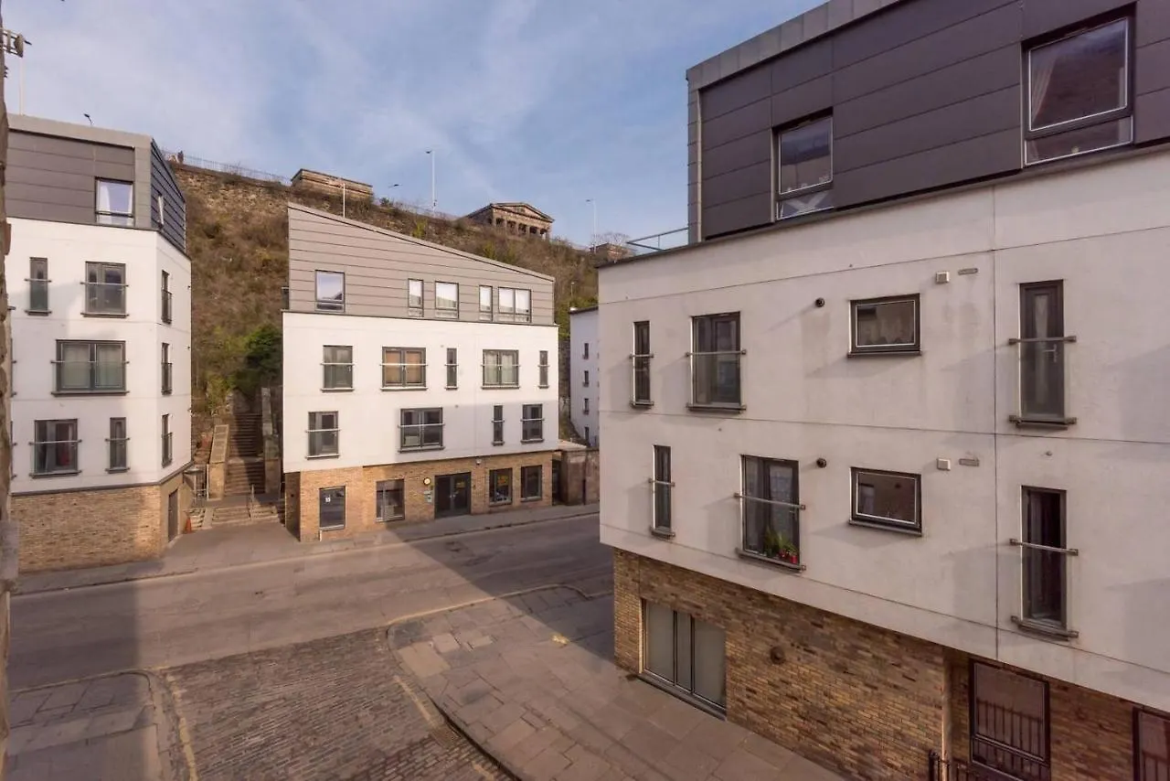 Joivy Old Town Apartment With Parking Close To Royal Mile Edinburgh United Kingdom